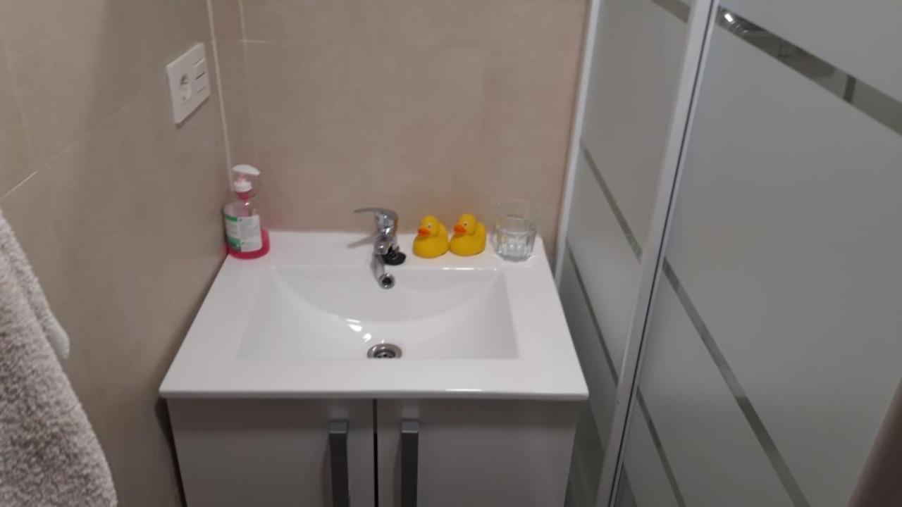 Acogedora Habitacion Centro Bilbao Dış mekan fotoğraf